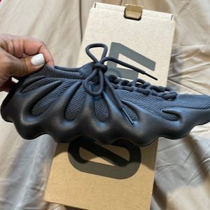 Yeezy 450 Utility Black